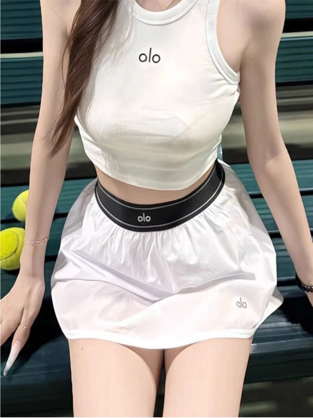 ALO Yoga White Skort with Black Elastic Waistband